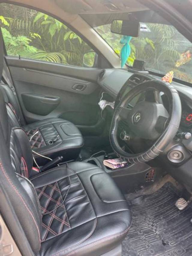 https://images10.gaadi.com/usedcar_image/4422842/original/8a6e5c3b126dd9c799f899628556f397.jpg?imwidth=6401
