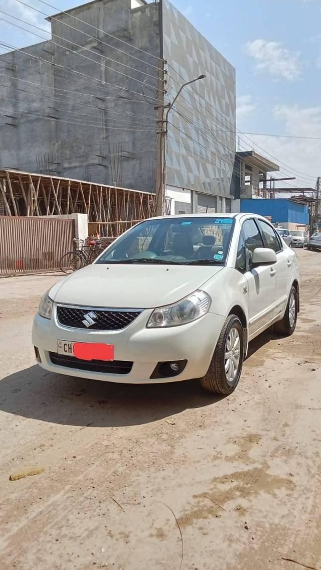 https://images10.gaadi.com/usedcar_image/4422905/original/processed_02278879d7083dd73cb526e635dd4ec1.jpg?imwidth=6400