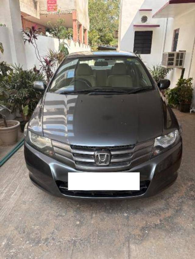 https://images10.gaadi.com/usedcar_image/4423111/original/4ef3f110d53c3197fb4bb307b1bee229.jpeg?imwidth=6400