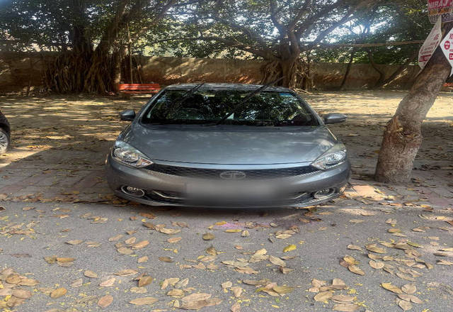 https://images10.gaadi.com/usedcar_image/4423264/original/2c6fd47bbb22626be1516e819df8bf38.jpg?imwidth=6402