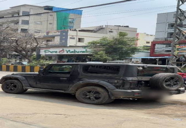 https://images10.gaadi.com/usedcar_image/4423369/original/e7d8f4b6a6f655b245b82685cfd6eee3.jpeg?imwidth=6400