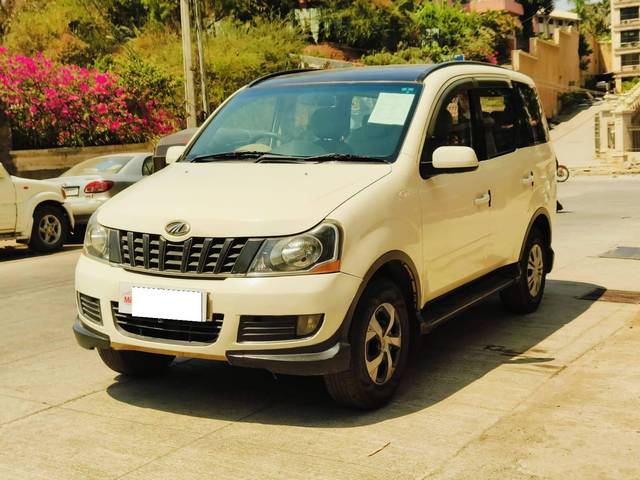 https://images10.gaadi.com/usedcar_image/4423470/original/processed_d8d470b158b63a5619f601dba95a7d45.jpeg?imwidth=6400