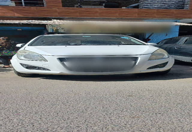 https://images10.gaadi.com/usedcar_image/4423588/original/2df5473e47dd9727ccbaa6d19ec17d5b.jpg?imwidth=6400