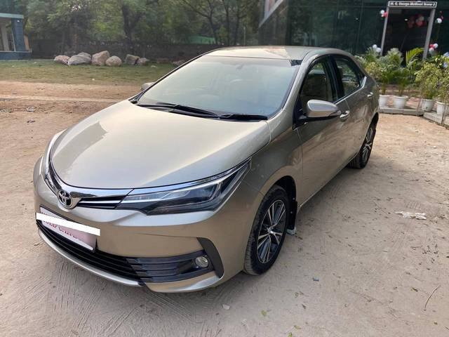https://images10.gaadi.com/usedcar_image/4423647/original/processed_85f956575b689fc6783e5d9e4afc348e.jpeg?imwidth=6402