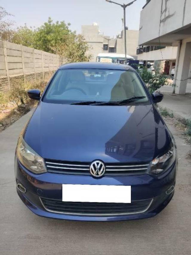 https://images10.gaadi.com/usedcar_image/4423649/original/processed_09be2ef1-6b76-41ed-8ac1-1ad2fa36ad96.jpg?imwidth=6402