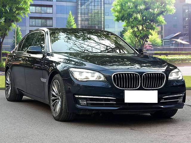 https://images10.gaadi.com/usedcar_image/4423671/original/processed_ca39080a538cd3b4a395206e324f6c4f.jpg?imwidth=6400