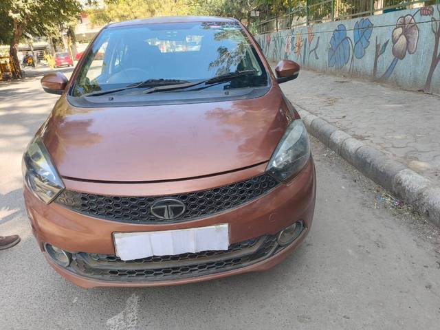 https://images10.gaadi.com/usedcar_image/4423676/original/458c414bc94a064021f4d168393ab1a0.jpg?imwidth=6400
