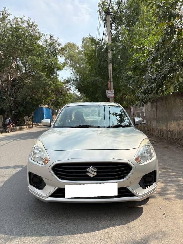 https://images10.gaadi.com/usedcar_image/4423711/original/processed_36d74185-a20a-4e06-8f31-9b97d3ab3c9c.jpg?imwidth=6400