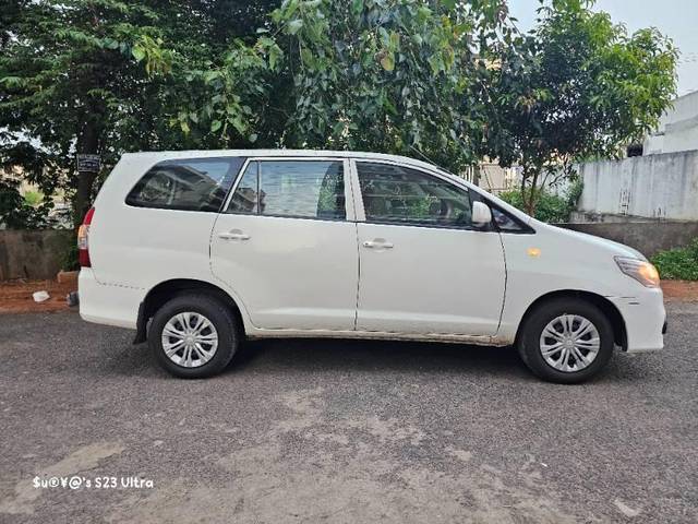 https://images10.gaadi.com/usedcar_image/4423951/original/processed_696905f6-fb62-4273-81ab-184e57fecea4.jpg?imwidth=6401