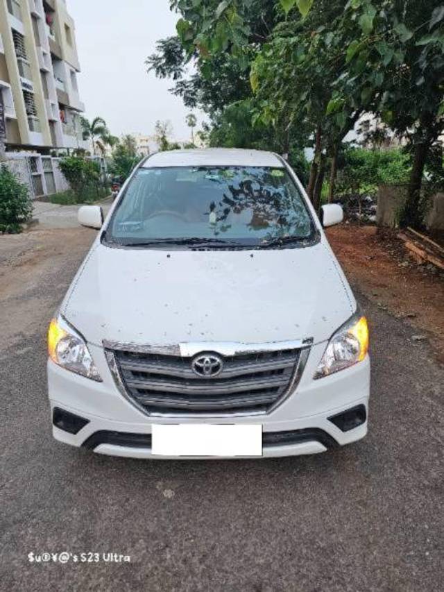 https://images10.gaadi.com/usedcar_image/4423951/original/processed_d4013564-981c-48dd-8b17-202a5e7957e8.jpg?imwidth=6400