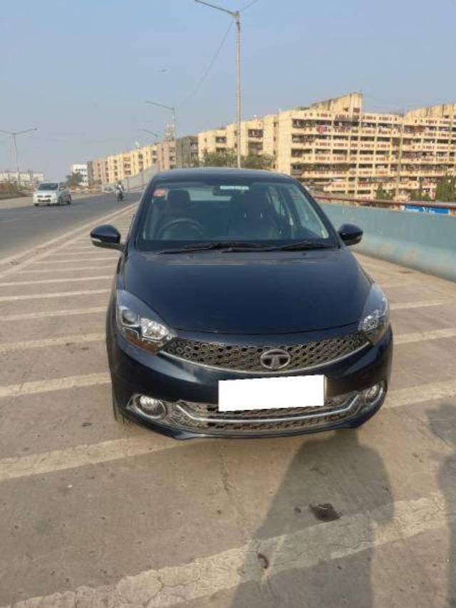 https://images10.gaadi.com/usedcar_image/4424048/original/697b4ccf5d6ad009ce9bd315cc2f23f3.jpg?imwidth=6401