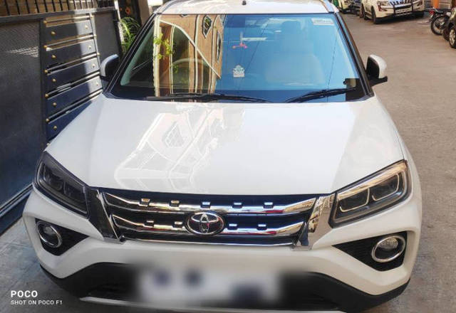 https://images10.gaadi.com/usedcar_image/4424111/original/e5057c451c83238fdefd14896a6d9f26.jpg?imwidth=6400