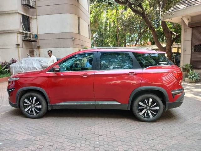 https://images10.gaadi.com/usedcar_image/4424187/original/92bfb91ea6ceb2cdf8267f564cfc3a74.jpg?imwidth=6401
