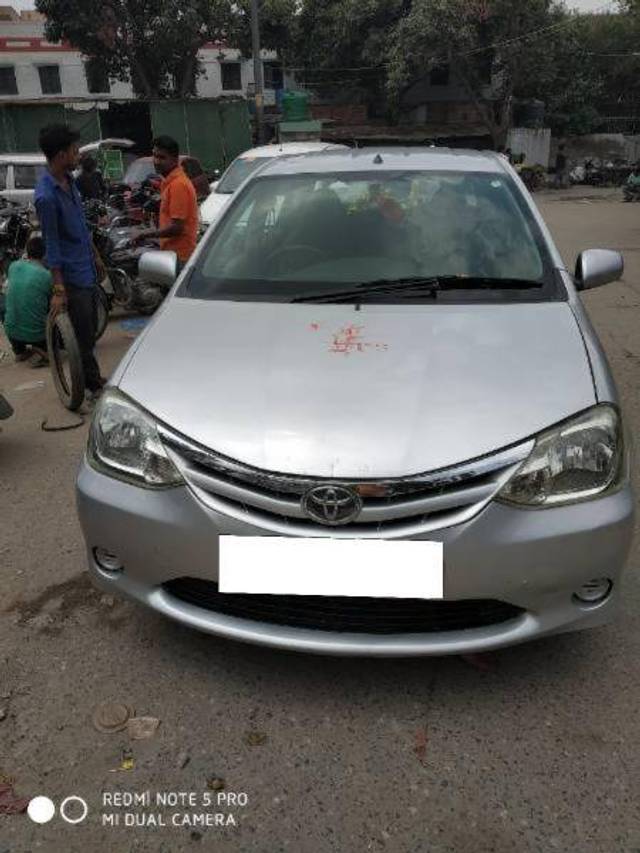 https://images10.gaadi.com/usedcar_image/4424189/original/bd11cbd0bfd0eece39a87a7eadb0eac0.jpg?imwidth=6400