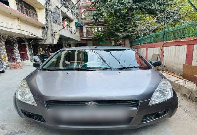 https://images10.gaadi.com/usedcar_image/4424355/original/f6c735fa3a3647dcdb68e20a4906ee29.jpeg?imwidth=6402