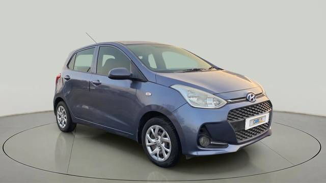 https://images10.gaadi.com/usedcar_image/4424413/original/68fa3bcdaca0538d86c70e829bf93cdb.jpg?imwidth=6400