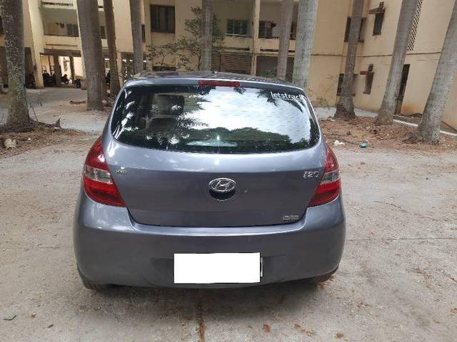 https://images10.gaadi.com/usedcar_image/4425168/original/3e6d390e5ae30f7f137bbe831997dd3d.jpg?imwidth=6401