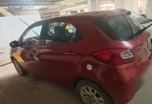 https://images10.gaadi.com/usedcar_image/4425259/original/92579e69ed1cbe18d3949dbe8820df33.jpeg?imwidth=6401