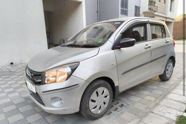 https://images10.gaadi.com/usedcar_image/4425288/original/b62ed6c6396532acd60feaffc2b9e9b9.jpg?imwidth=6400