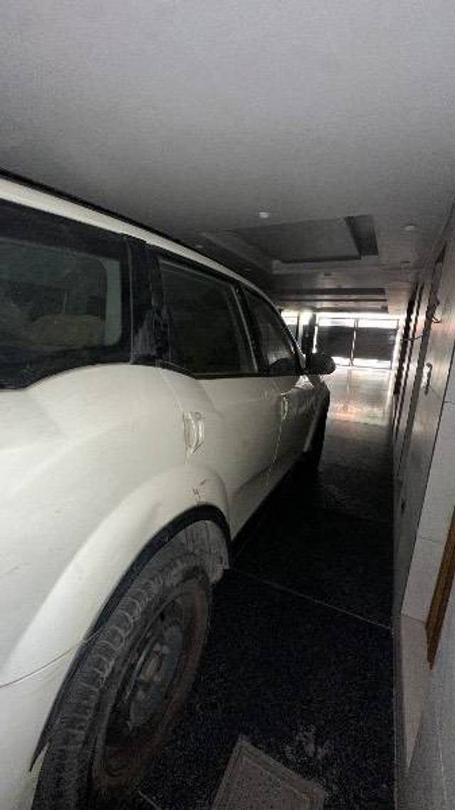 https://images10.gaadi.com/usedcar_image/4425328/original/4063f15588f66b2ddd39e2c30a02565a.jpeg?imwidth=6400