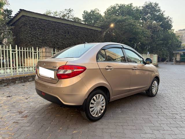 https://images10.gaadi.com/usedcar_image/4425460/original/processed_16de38c8-54d5-44a5-8fb1-3e7707751291.jpg?imwidth=6402