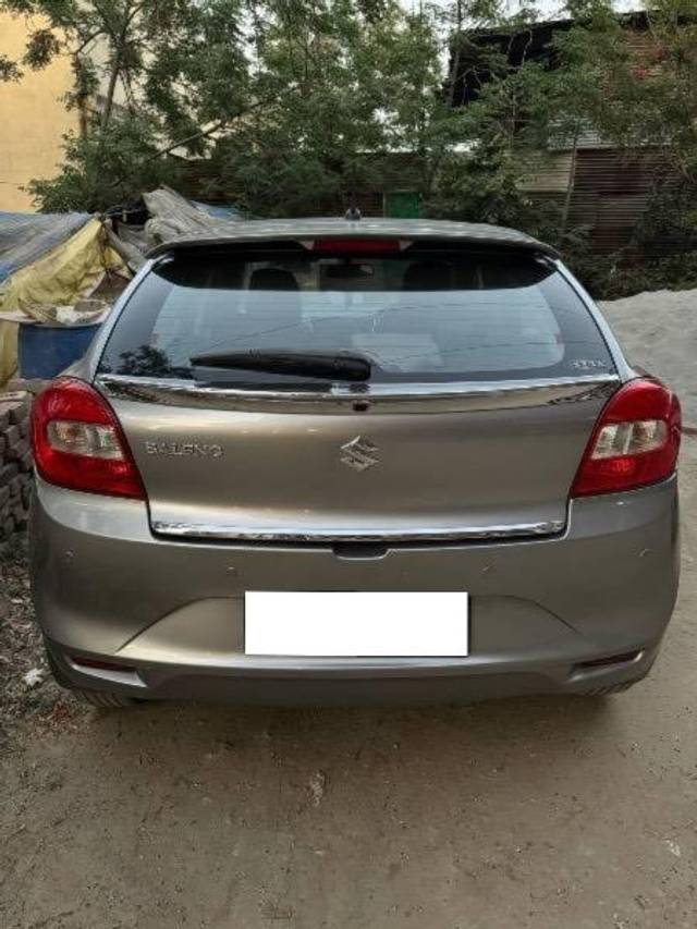 https://images10.gaadi.com/usedcar_image/4425565/original/processed_ba9d9181-a8cc-4987-a768-d66a05094971.jpeg?imwidth=6401