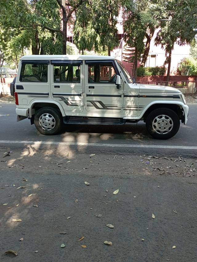 https://images10.gaadi.com/usedcar_image/4425984/original/e8b1125acbe92175d7e80411285caa28.jpg?imwidth=6401