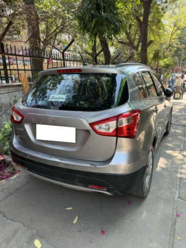https://images10.gaadi.com/usedcar_image/4426502/original/bd58b196dcf82b1f51a23c60f45b52e5.jpg?imwidth=6401