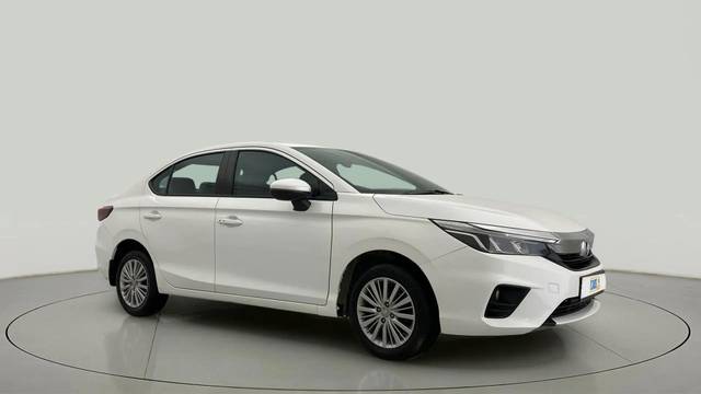 https://images10.gaadi.com/usedcar_image/4426505/original/a04c77a0404edb104f951a45e38cd688.jpg?imwidth=6400