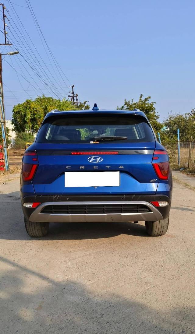 https://images10.gaadi.com/usedcar_image/4426813/original/processed_e25f4e273c2580e65765f7ca4841c0ad.jpg?imwidth=6402