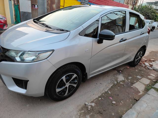 https://images10.gaadi.com/usedcar_image/4427033/original/e15ded99926ea8ac206371d28c57b17d.jpg?imwidth=6400