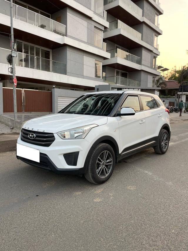 https://images10.gaadi.com/usedcar_image/4427305/original/processed_bf3f454baffe4c0529e79539143d3480.jpg?imwidth=6402