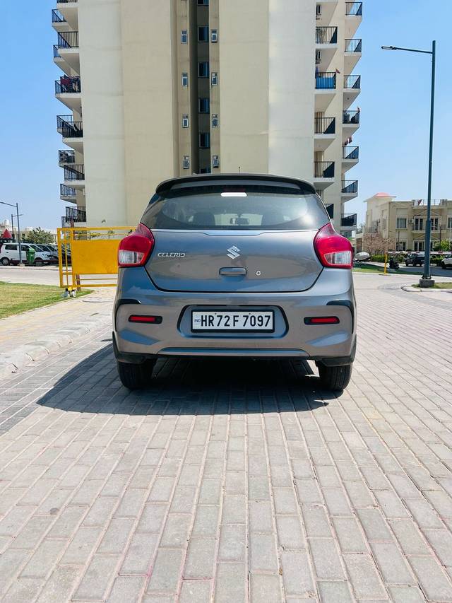 https://images10.gaadi.com/usedcar_image/4427413/original/0157a00545d48d81a5b4f87c6f7f30bb.jpg?imwidth=6402