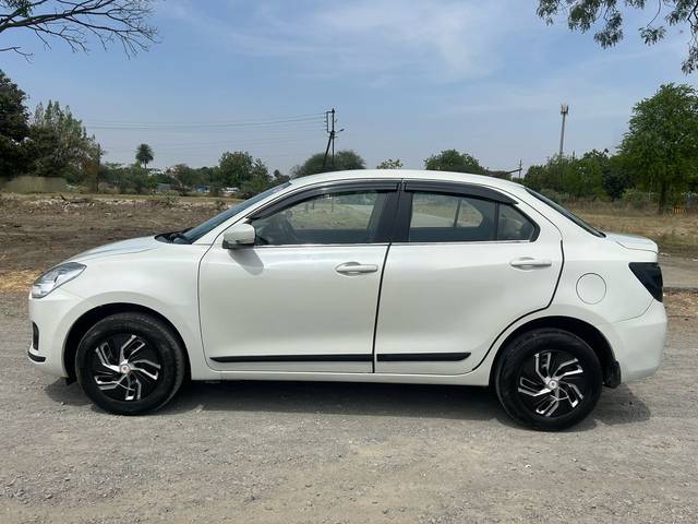 https://images10.gaadi.com/usedcar_image/4427494/original/b2134776785d8903ca9f6ce77f4619cf.jpeg?imwidth=6402