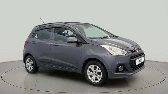 https://images10.gaadi.com/usedcar_image/4427508/original/244102466bca048450feb6a2d6f3db5b.jpg?imwidth=6400