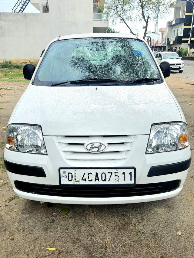 https://images10.gaadi.com/usedcar_image/4427523/original/b7ff0cabbe9325772dd681983dbf0ee2.jpg?imwidth=6400