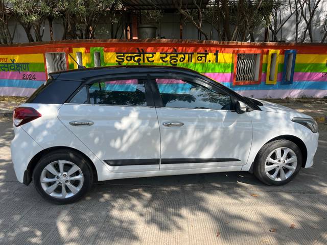 https://images10.gaadi.com/usedcar_image/4427525/original/0c33737af87a67abbc9acc1b627e6b99.jpeg?imwidth=6402