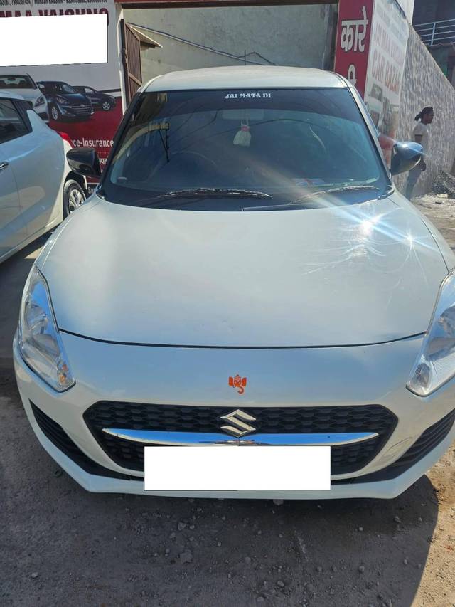 https://images10.gaadi.com/usedcar_image/4427540/original/processed_5505e9a251e3bd4dfe4990fec0a87091.jpg?imwidth=6400