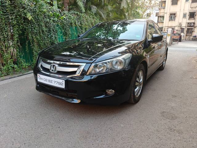 https://images10.gaadi.com/usedcar_image/4427572/original/85e54dfb65cd5da43c0c501a09d21295.jpeg?imwidth=6402