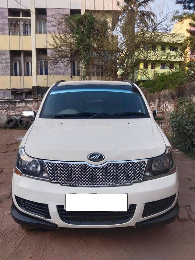 https://images10.gaadi.com/usedcar_image/4427734/original/processed_ad2af500443665ec193748ae5f320222.jpg?imwidth=6400