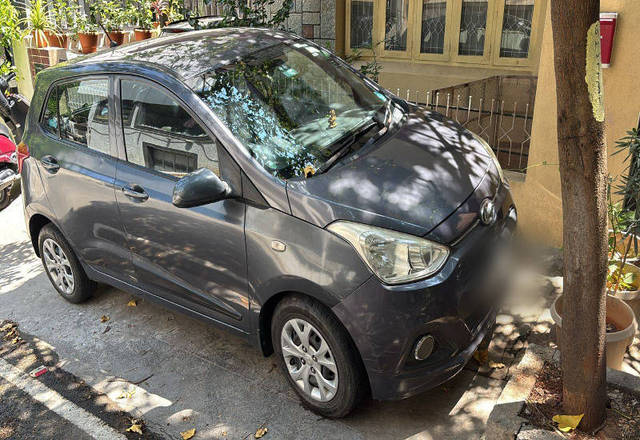 https://images10.gaadi.com/usedcar_image/4428349/original/d28a4091ac7efb74b452f7c18c85728d.jpg?imwidth=6401