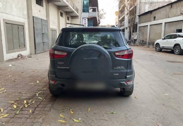 https://images10.gaadi.com/usedcar_image/4428515/original/processed_265fe76addabb22162f6f27306dd34d4.jpeg?imwidth=6401