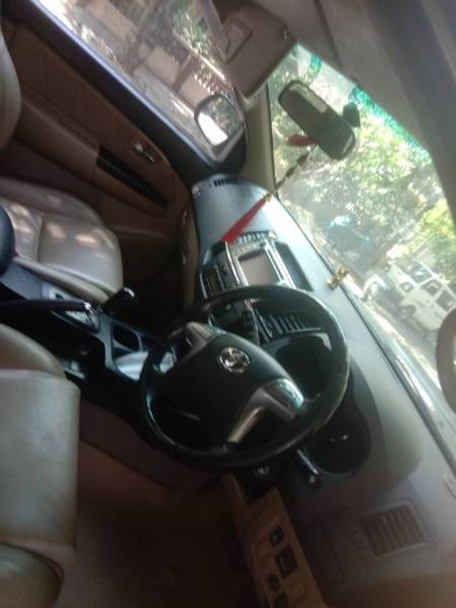 https://images10.gaadi.com/usedcar_image/4428712/original/f05abc7da94bf9bc6effa0712e91512c.jpg?imwidth=6402