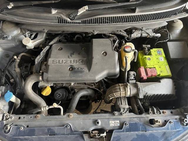 https://images10.gaadi.com/usedcar_image/4428891/original/4c0bf07912a92af52fed9de88f76be5d.jpeg?imwidth=6401