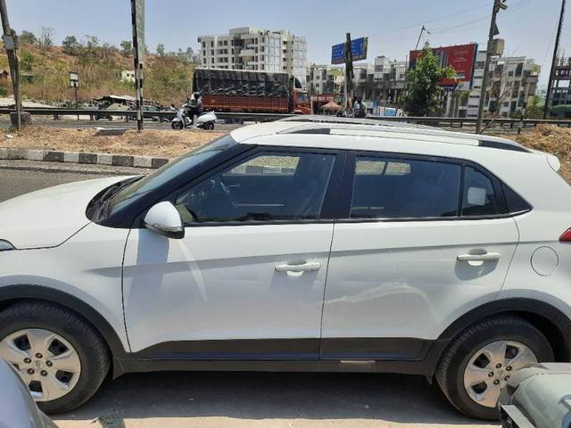 https://images10.gaadi.com/usedcar_image/4428918/original/9ac0a65eb3a61b630343fecf992c8387.jpg?imwidth=6402