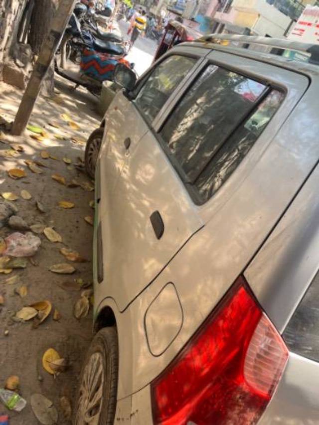 https://images10.gaadi.com/usedcar_image/4429330/original/3795a544dd7c5b915367ab3a7f628fa0.jpeg?imwidth=6400