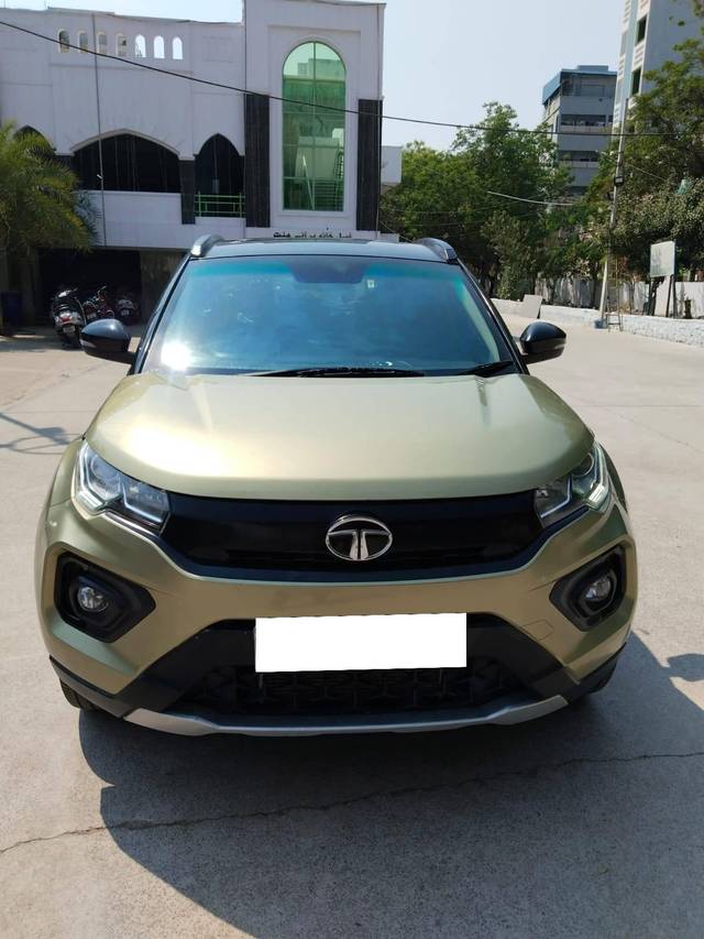 https://images10.gaadi.com/usedcar_image/4430841/original/processed_1f04d595-56c5-4070-9903-7724e196da43.jpg?imwidth=6401