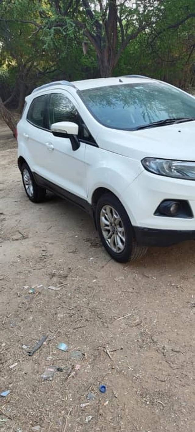 https://images10.gaadi.com/usedcar_image/4432386/original/a830ed3feab7b78ee0b9831e5c292861.jpg?imwidth=6400