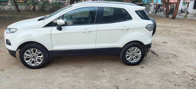 https://images10.gaadi.com/usedcar_image/4432386/original/c503cbbd10bcf3ecf4232f0995a6f76e.jpg?imwidth=6402