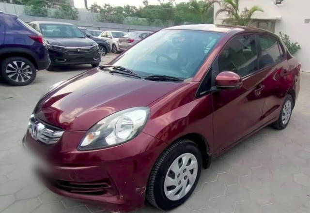 https://images10.gaadi.com/usedcar_image/4433073/original/fad6c141-6208-47ba-a3a8-8c88af38902d.?imwidth=6400